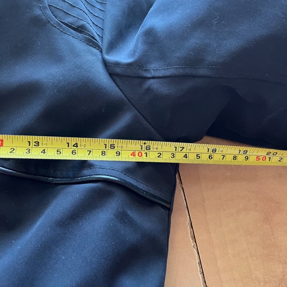 Women's Black Insulated winter Jacket - Picture 10 of 16